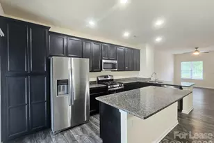 7333 Jane Parks Way, Charlotte, NC 28217 - Photo 2