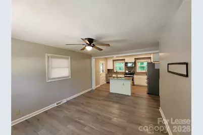502 S Emerson Street, Gastonia, NC 28052 - Photo 2