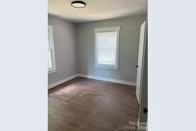 1716 Catherine Simmons Avenue, Charlotte, NC 28216 - Photo 6