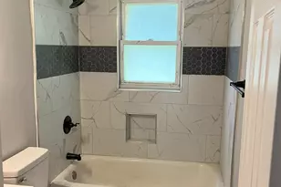 1716 Catherine Simmons Ave, Charlotte, NC 28216 - Photo 2