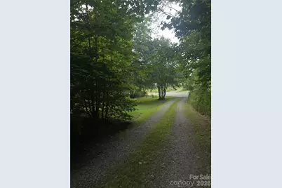 192 Lady Bug Lane, Penrose, NC 28766 - Photo 2