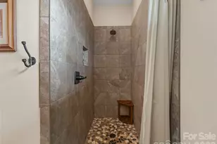 197 Arlys Ln, Tryon, NC 28782 - Photo 14