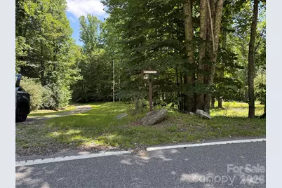 999 Hawks Nest Drive #86, Burnsville, NC 28714 - Photo 8