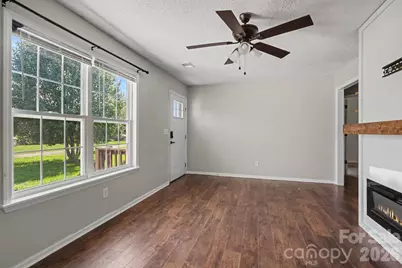 1341 E Cannon Avenue, Albemarle, NC 28001 - Photo 2