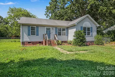 1341 E Cannon Avenue, Albemarle, NC 28001 - Photo 1