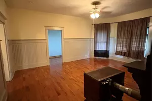 604 Main Ave NW, Hickory, NC 28601 - Photo 2