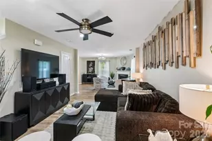 4707 McClure Rd, Charlotte, NC 28216 - Photo 2