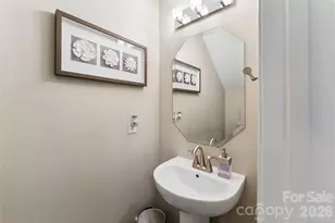 4707 McClure Rd, Charlotte, NC 28216 - Photo 14