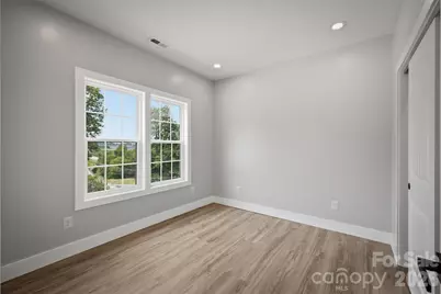 913 Overlook Drive SW, Lenoir, NC 28645 - Photo 20