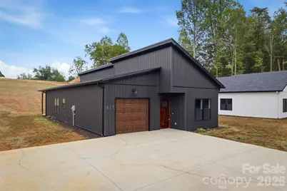 917 Overlook Drive SW, Lenoir, NC 28645 - Photo 1