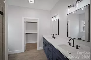 917 Overlook Dr SW, Lenoir, NC 28645 - Photo 16