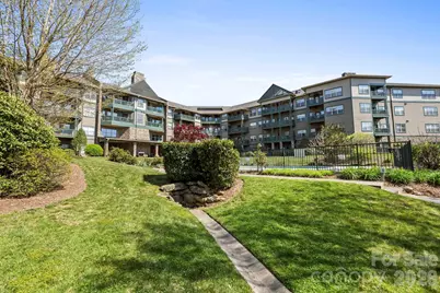 9 Kenilworth Knolls #303, Asheville, NC 28805 - Photo 28