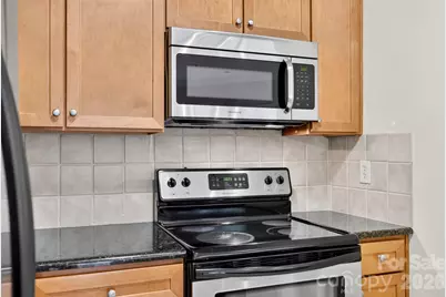 9 Kenilworth Knolls #303, Asheville, NC 28805 - Photo 6