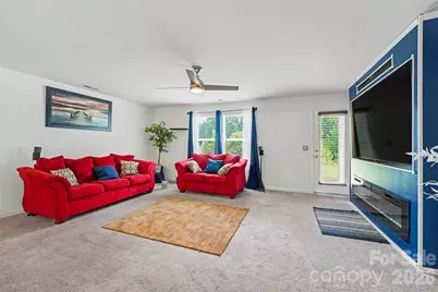 204 Hidden Lakes Road, Statesville, NC 28677 - Photo 4