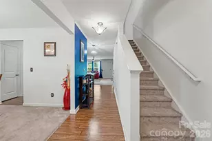 204 Hidden Lakes Rd, Statesville, NC 28677 - Photo 2