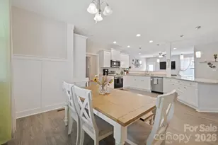 1544 Farmington Hills Dr, Conover, NC 28613 - Photo 12