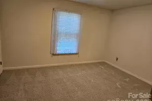 221 Pointe Cir, Rock Hill, SC 29732 - Photo 10