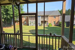 221 Pointe Cir, Rock Hill, SC 29732 - Photo 4