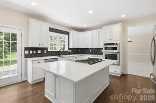 12106 Kane Alexander Dr, Huntersville, NC 28078 - Photo 6