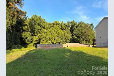4822 Eagle Creek Drive, Charlotte, NC 28269 - Photo 1