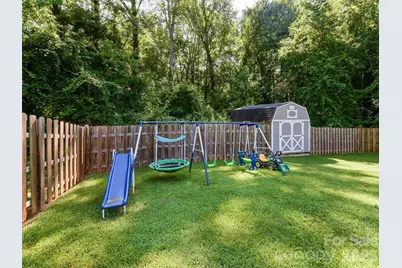 3102 Scotch Moss Court, Charlotte, NC 28269 - Photo 18