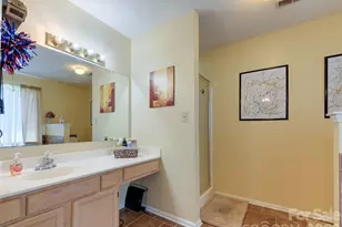 3102 Scotch Moss Ct, Charlotte, NC 28269 - Photo 28