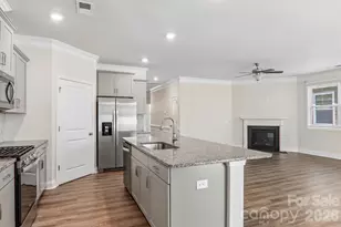 505 Fox Cove Rd, Hendersonville, NC 28792 - Photo 18