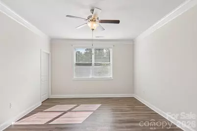 505 Fox Cove Road, Hendersonville, NC 28792 - Photo 32