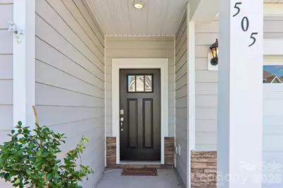 505 Fox Cove Road, Hendersonville, NC 28792 - Photo 2