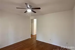 7033 Somerset Springs Dr, Charlotte, NC 28262 - Photo 2