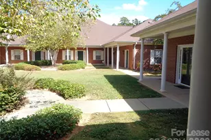 7033 Somerset Springs Dr, Charlotte, NC 28262 - Photo 1