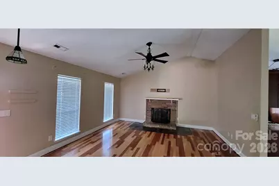 8804 Royal Scot Lane, Charlotte, NC 28227 - Photo 4