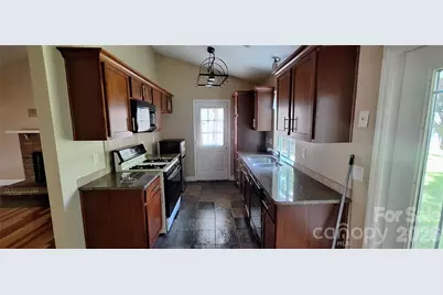 8804 Royal Scot Lane, Charlotte, NC 28227 - Photo 8