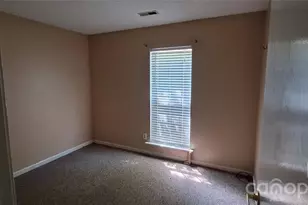 8804 Royal Scot Ln, Charlotte, NC 28227 - Photo 12