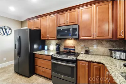 4739 Mountain Island Drive W, Charlotte, NC 28214 - Photo 16