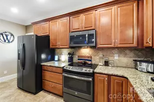 4739 Mountain Island Dr W, Charlotte, NC 28214 - Photo 16