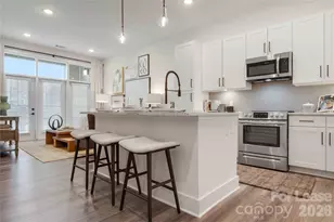 11936 N Community House Rd, Charlotte, NC 28277 - Photo 10