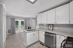 102 Carabelle Cir, Salisbury, NC 28144 - Photo 6
