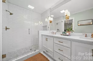 1240 10th St Ln NW, Hickory, NC 28601 - Photo 28