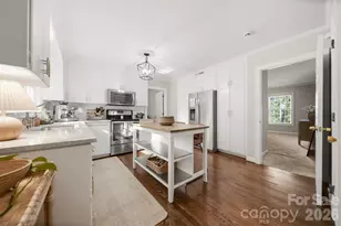 1240 10th St Ln NW, Hickory, NC 28601 - Photo 18