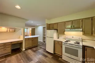 19 Saluda St, Asheville, NC 28806 - Photo 32
