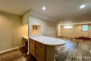 19 Saluda St, Asheville, NC 28806 - Photo 30
