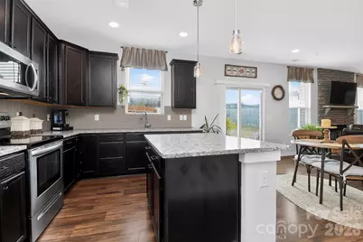 4626 Gibbons Link Road, Charlotte, NC 28269 - Photo 4