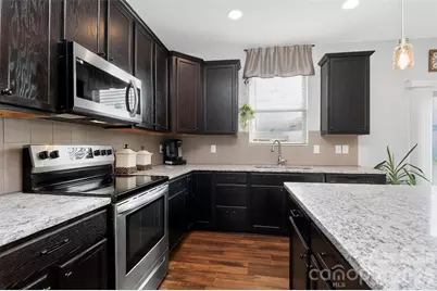 4626 Gibbons Link Road, Charlotte, NC 28269 - Photo 10