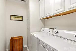 144 Hanover St, Asheville, NC 28806 - Photo 10
