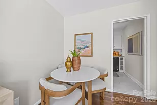 419 Wakefield Dr, Charlotte, NC 28209 - Photo 8
