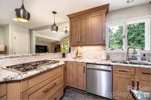 2028 10th St Blvd NW, Hickory, NC 28601 - Photo 16