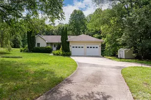 69 Mountain Ridge Ln, Fletcher, NC 28732 - Photo 42