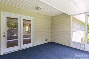 69 Mountain Ridge Ln, Fletcher, NC 28732 - Photo 30