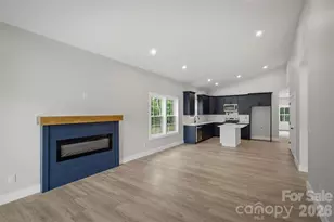 921 Overlook Dr SW, Lenoir, NC 28645 - Photo 12